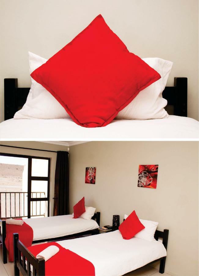 Hotel Haus Holzapfel Beaufort West Zewnętrze zdjęcie