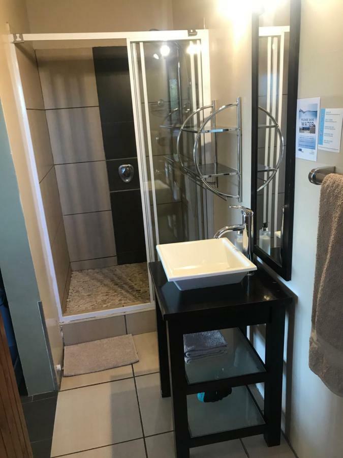 Hotel Haus Holzapfel Beaufort West Zewnętrze zdjęcie